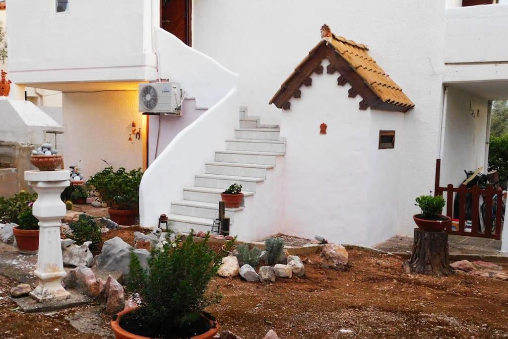 Appartamento Marco Polo'S Mooring Cozy Navy House Anavyssos Esterno foto
